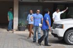 Salman Khan snapped with family in Mumbai on 20th Aug 2013 (34).JPG